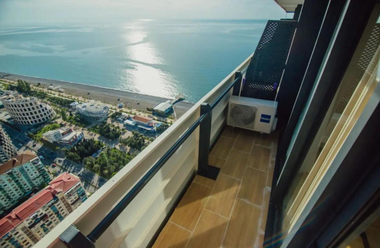 Elegance Sea View Aparthotel In Orbi City באטומי מראה חיצוני תמונה