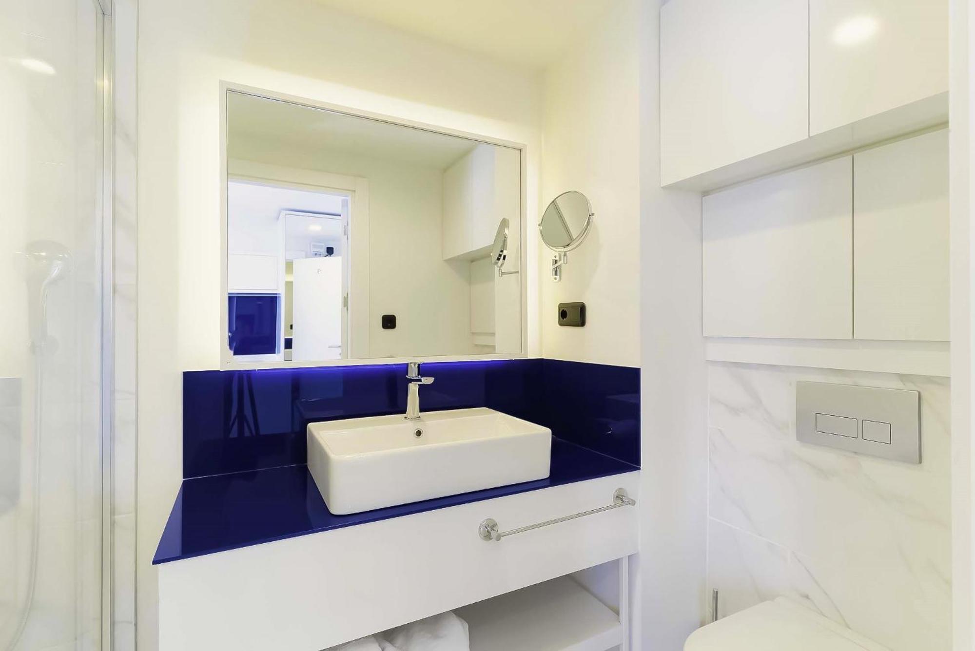 Elegance Sea View Aparthotel In Orbi City באטומי מראה חיצוני תמונה
